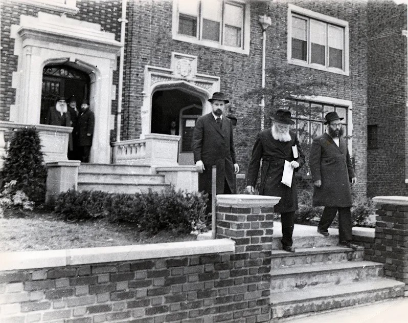 ד' ניסן תשל"ח